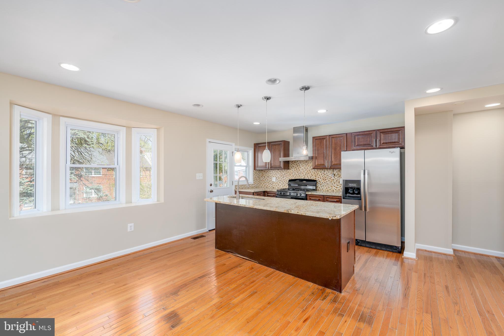 1518 Stonewood Road Baltimore, MD 21239 - Photo 5 of 22 Gallery Image 5