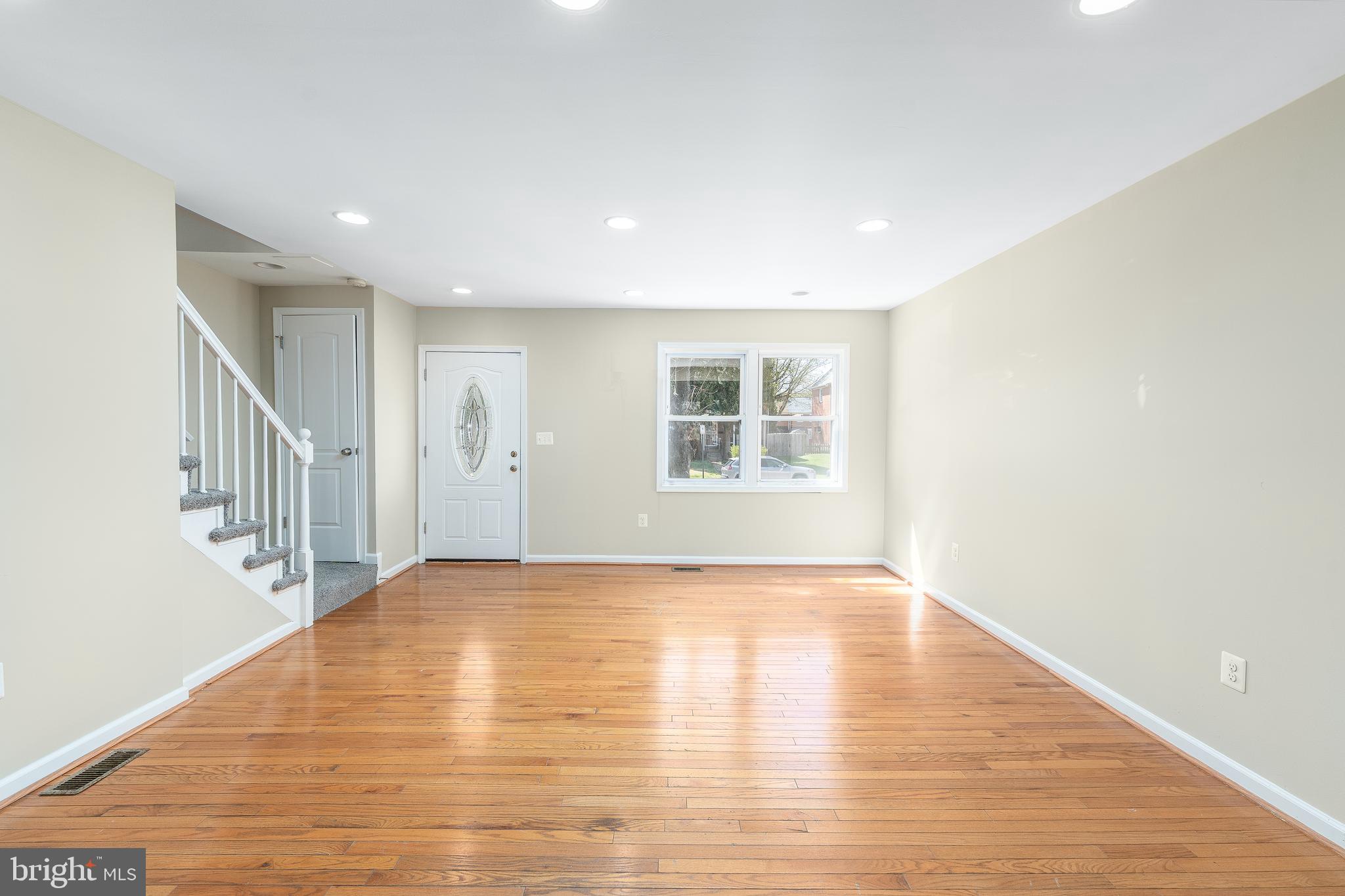 1518 Stonewood Road Baltimore, MD 21239 - Photo 8 of 22 Gallery Image 8