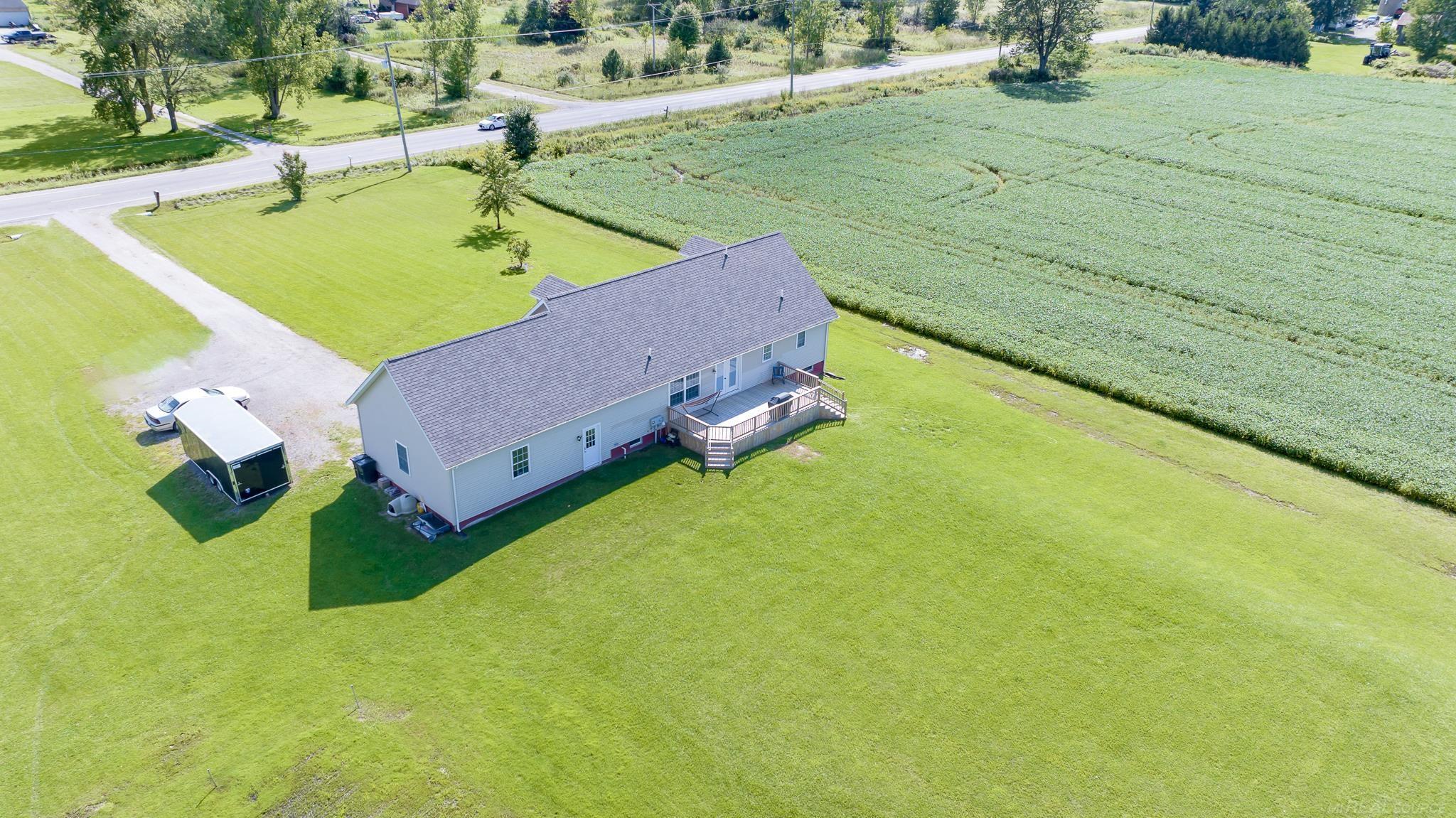 9328 Meisner Road Casco, MI 48064 - Photo 7 of 42 50120430-6.JPG