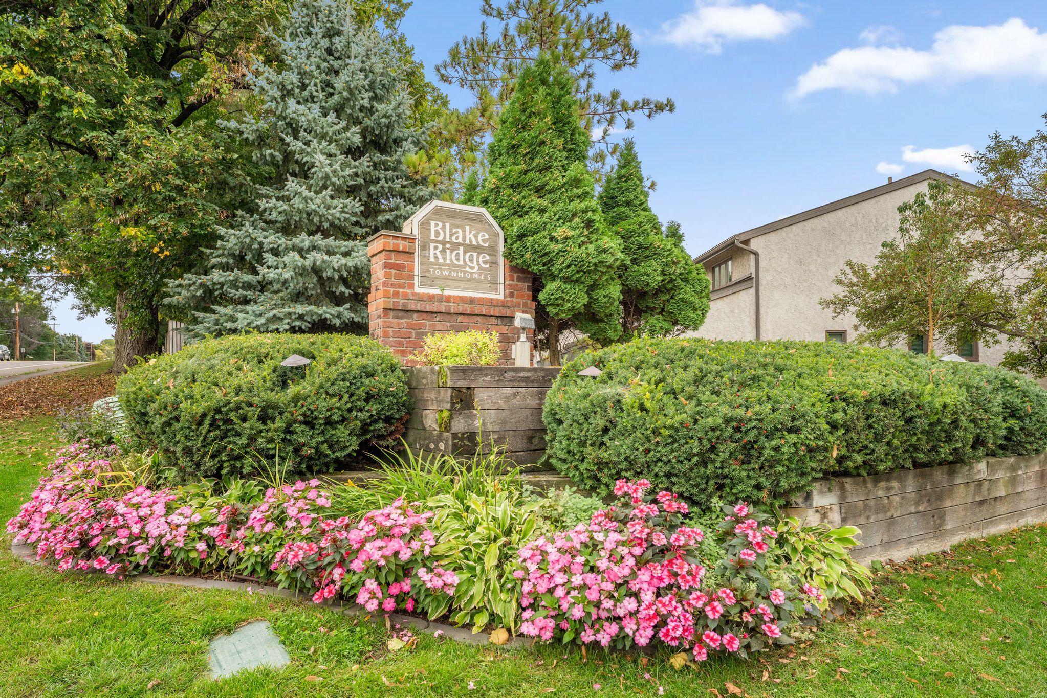 6121 Blake Ridge Road Edina, MN 55436 - Photo 2 of 30 Gallery Image 2