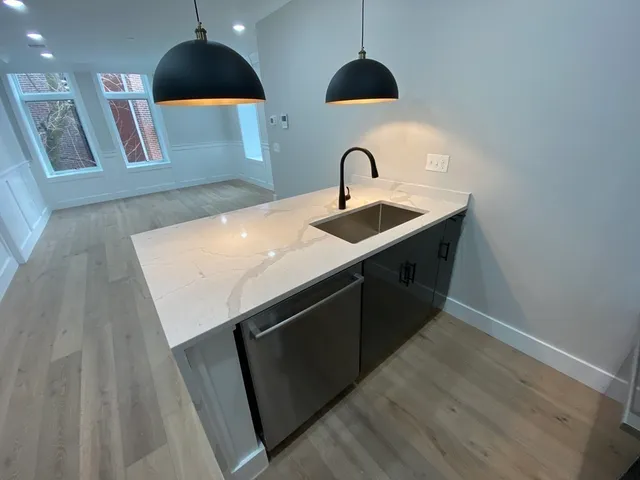 $5,000 | 300 Somerville, Unit I, Somerville, MA 02143