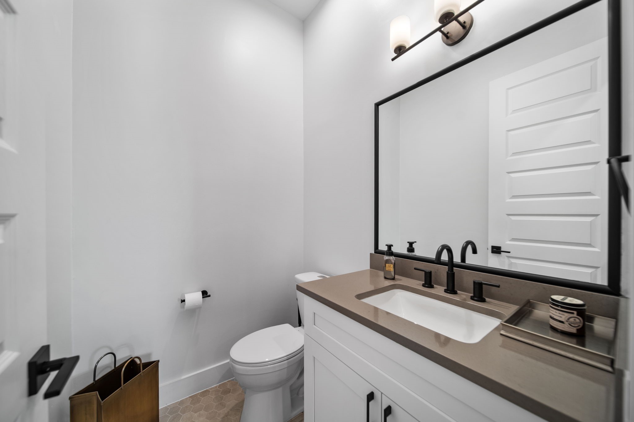 120 Adams Street Houston, TX 77011 - Photo 15 of 36