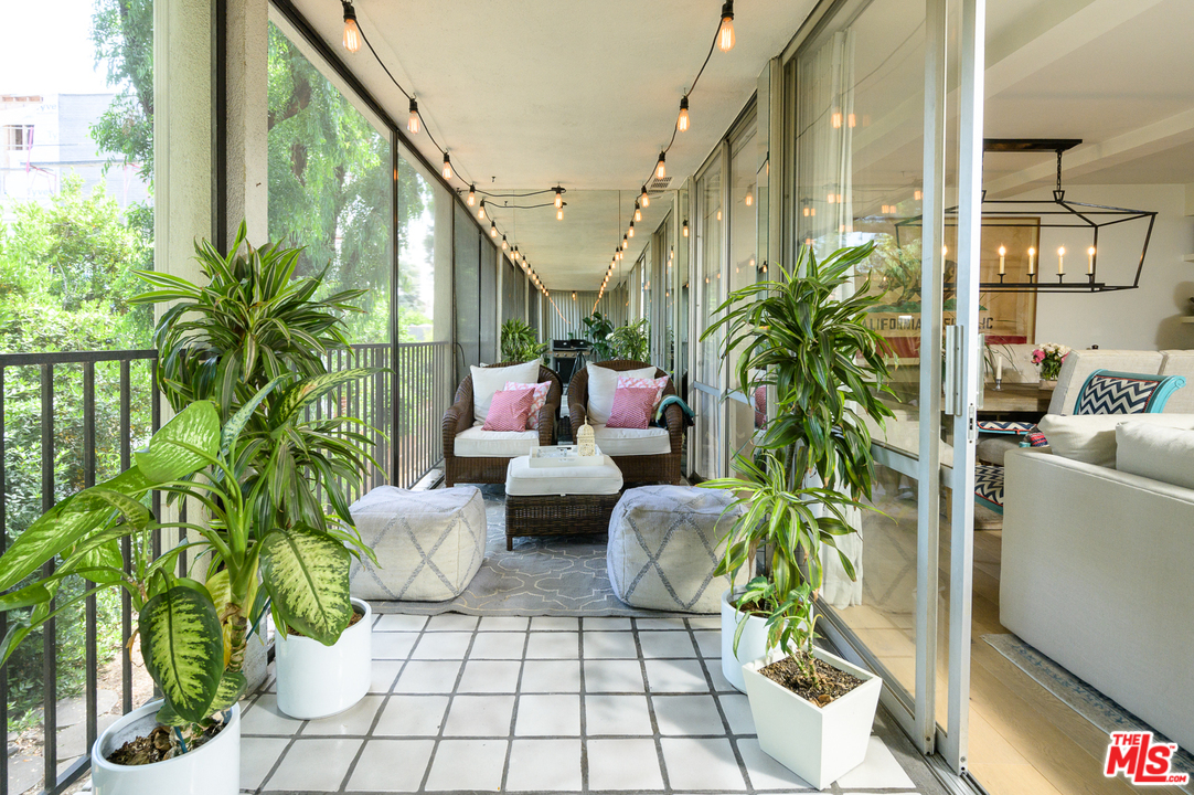 850 North Kings Road, Unit 208 West Hollywood, CA 90069 - Photo 25 of 28