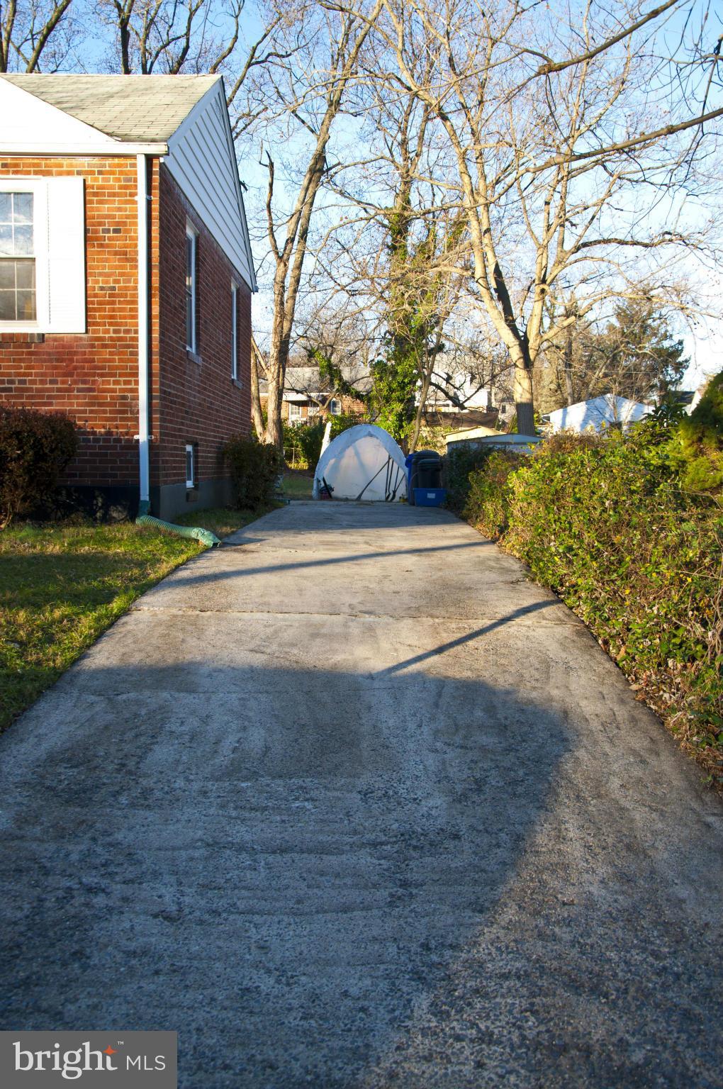 10604 Malone Street Silver Spring, MD 20902 - Photo 10 of 12 Exterior (General)