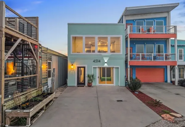 $424,000 | 4514 Boulevard Street, Bacliff, TX 77518