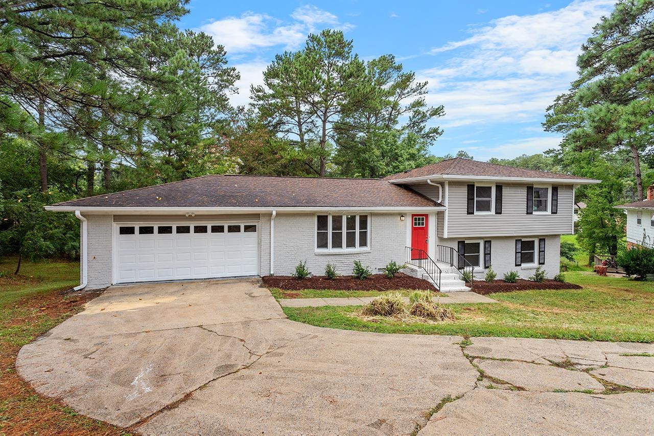 2304 Foxhill Circle Raleigh, NC 27610 - Photo 31 of 37 Photo 31