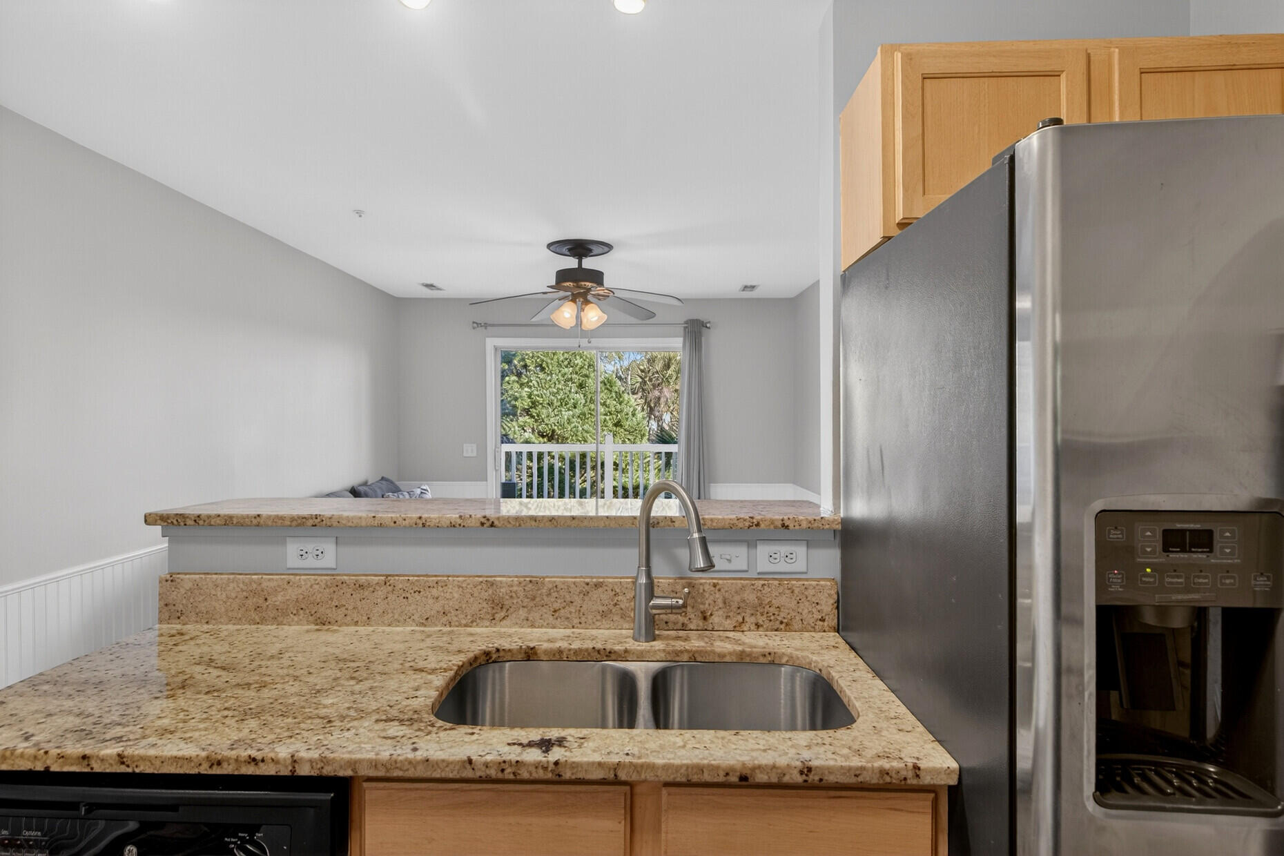 2262 Folly Road, Unit 1G Charleston, SC 29412 - Photo 11 of 37 22_22_mls