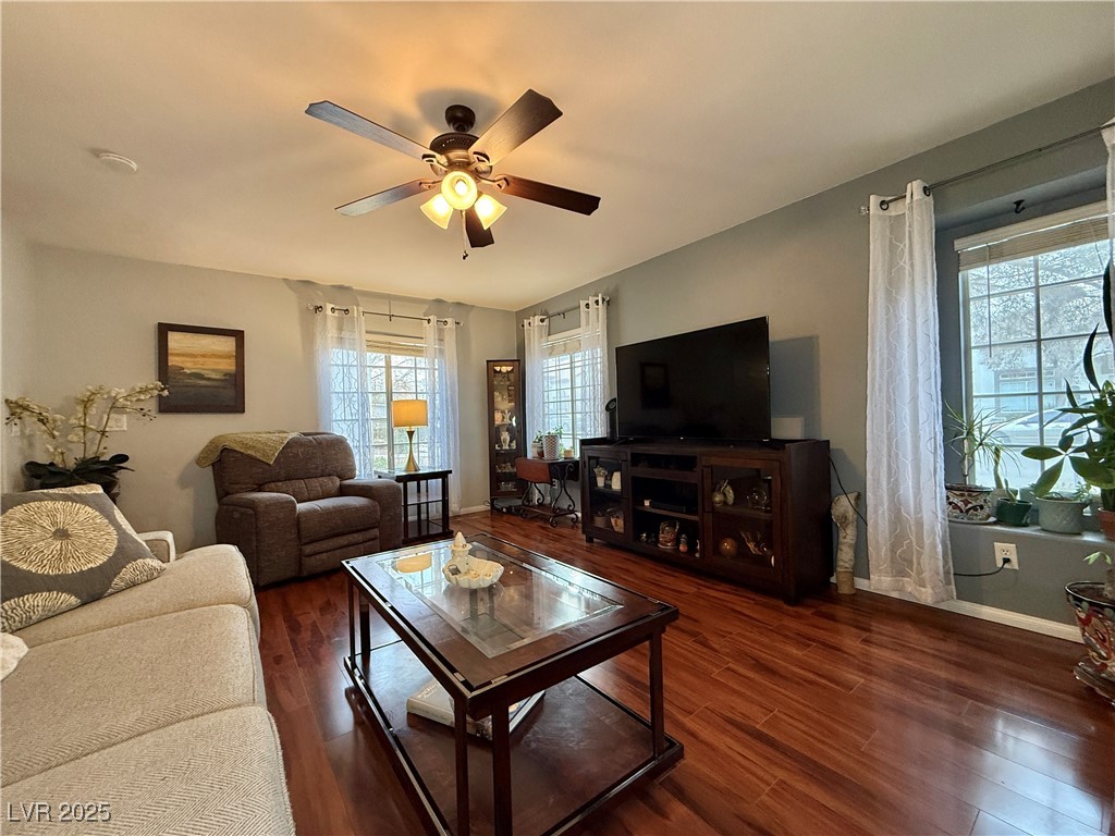 208 Winterport Street Henderson, NV 89074 - Photo 6 of 29