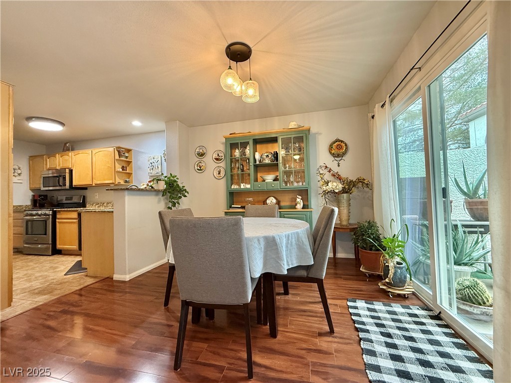 208 Winterport Street Henderson, NV 89074 - Photo 8 of 29