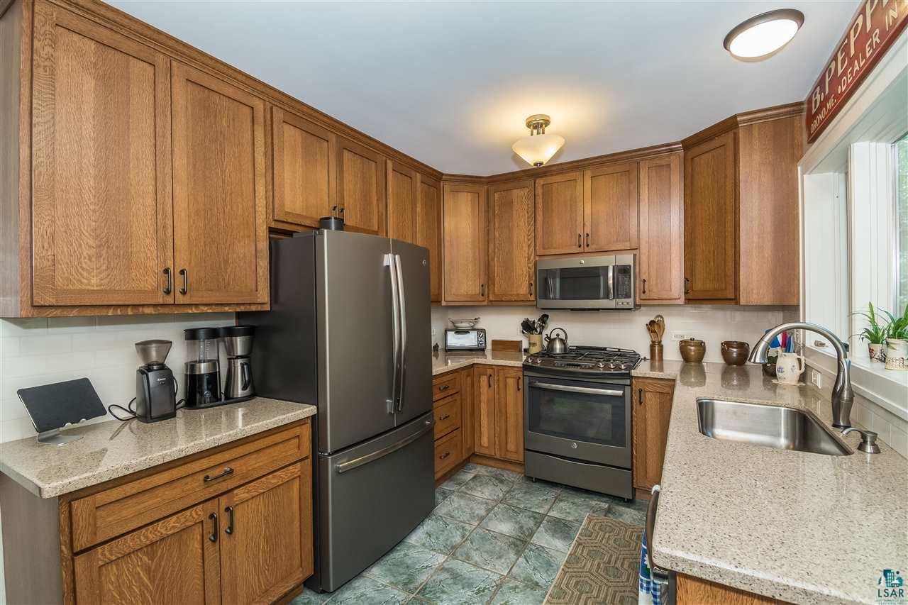 31 East Arrowhead Road Duluth, MN 55803 - Photo 3 of 27 Gallery Image 3