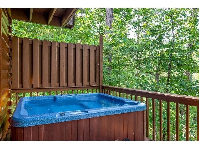 1652 Raccoon Den Way, Unit SERENITY Sevierville, TN 37862 - Photo 23 of 47 Gallery Image 23