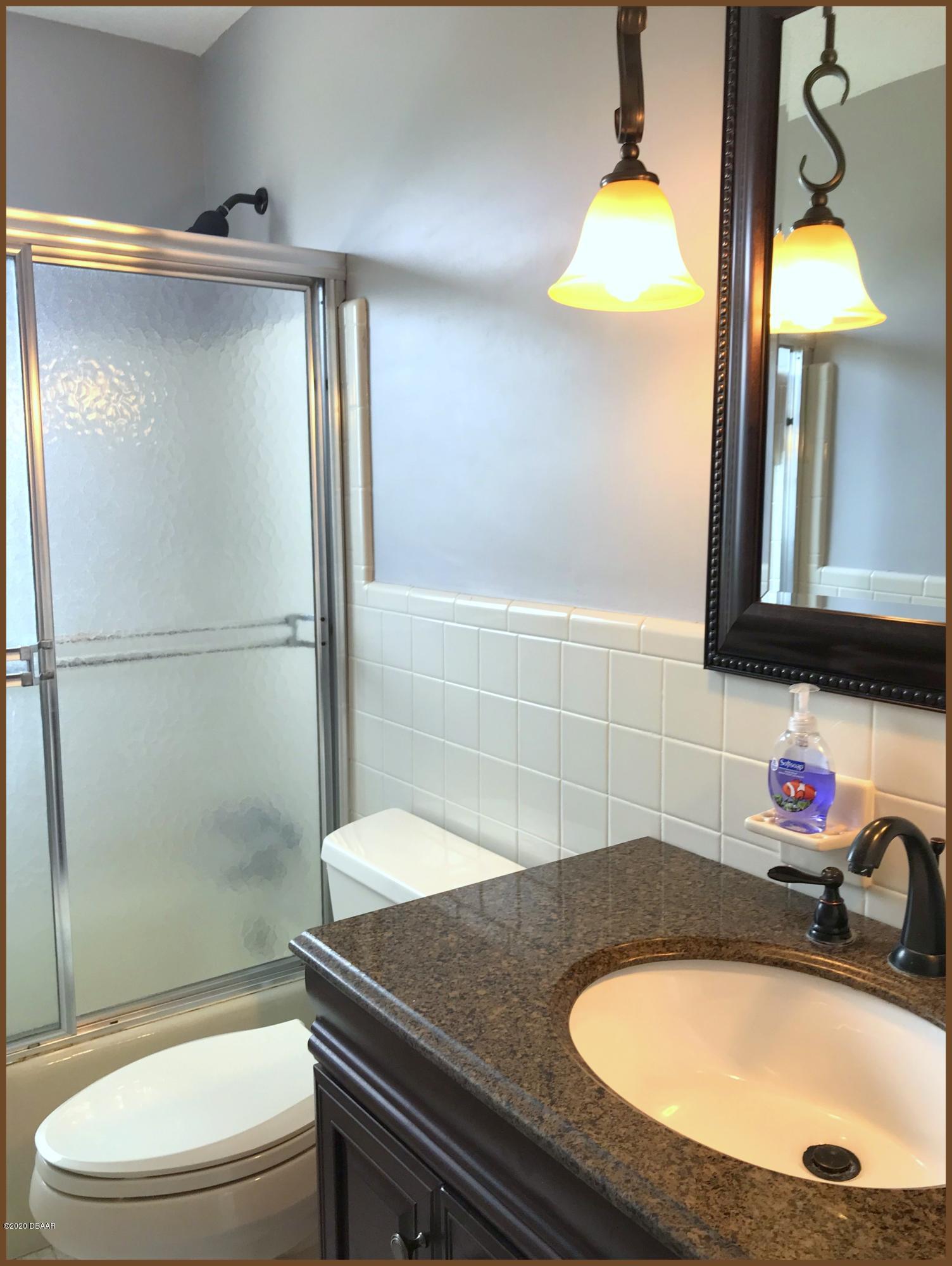 44 Kathy Drive Ormond Beach, FL 32176 - Photo 15 of 25 30 Hall bath