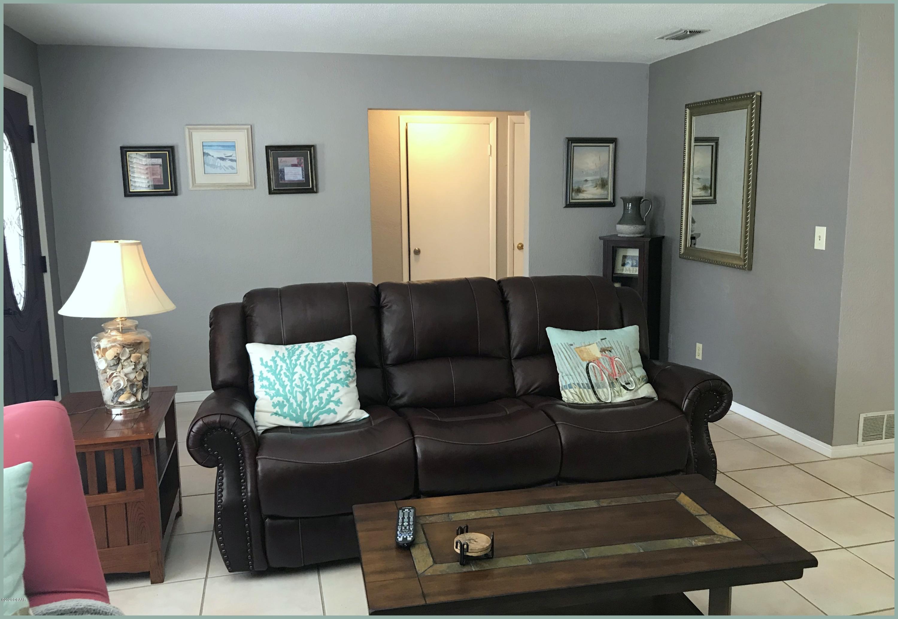 44 Kathy Drive Ormond Beach, FL 32176 - Photo 18 of 25 37