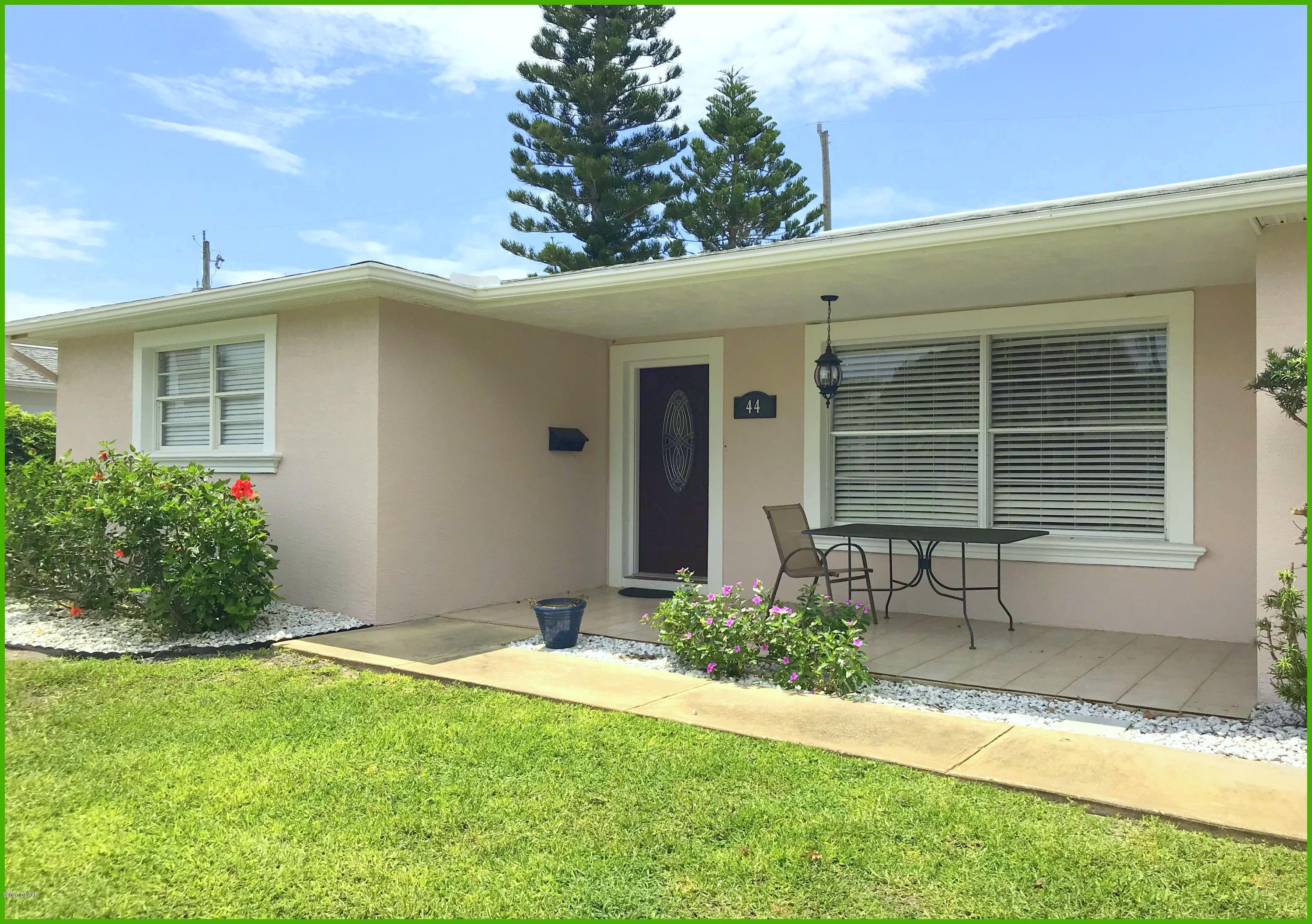 44 Kathy Drive Ormond Beach, FL 32176 - Photo 2 of 25 3