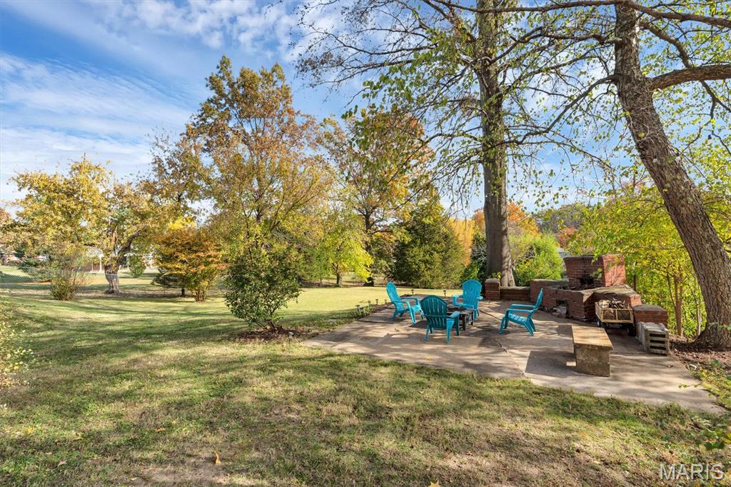 8216 MacKenzie Road Affton, MO 63123 - Photo 26 of 51