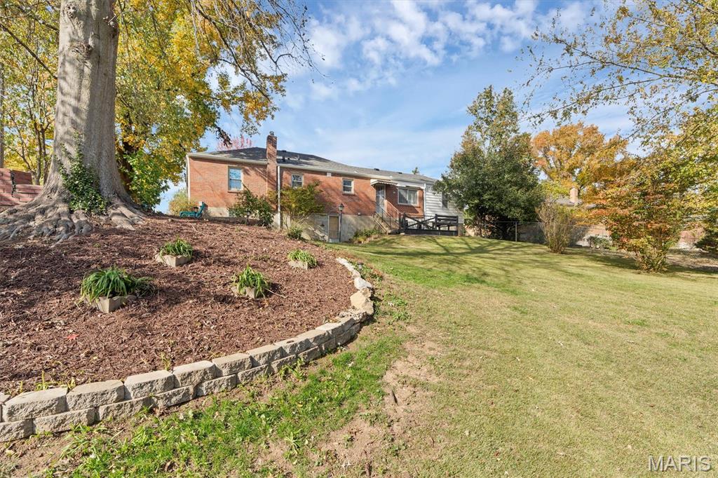 8216 MacKenzie Road Affton, MO 63123 - Photo 27 of 51