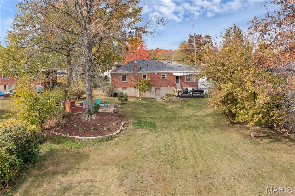 8216 MacKenzie Road Affton, MO 63123 - Photo 3 of 51