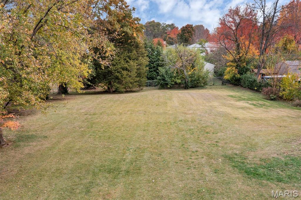 8216 MacKenzie Road Affton, MO 63123 - Photo 42 of 51