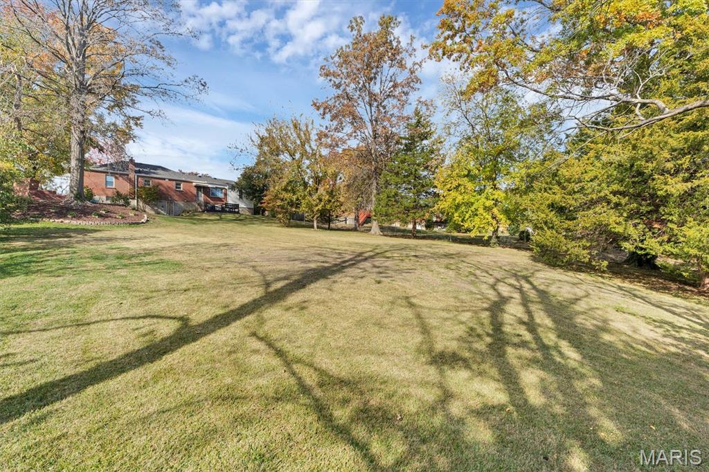 8216 MacKenzie Road Affton, MO 63123 - Photo 45 of 51