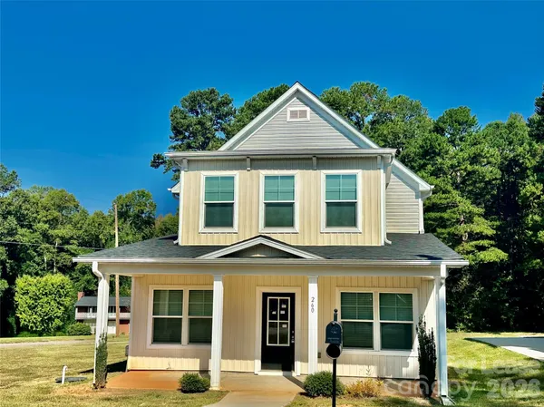 $2,350 | 260 Mills Avenue, Troutman, NC 28166
