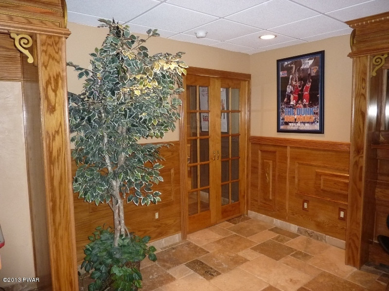 201 Maple Ridge Drive Hawley, PA 18428 - Photo 36 of 52