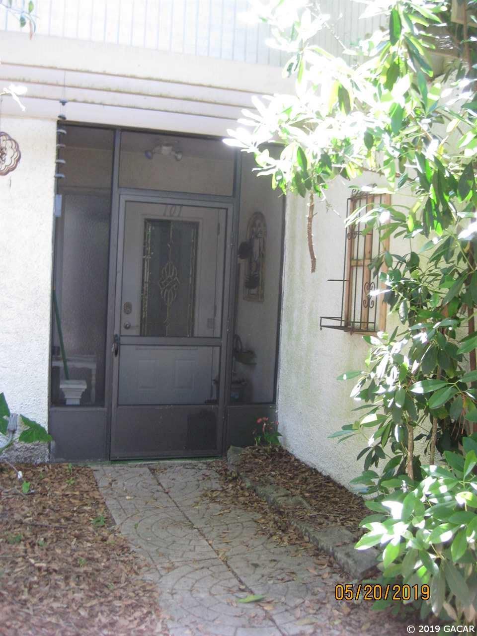 703 Southwest 75th Street, Unit 101 Gainesville, FL 32607 - Photo 3 of 13