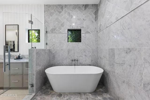 $3,300,000 | 5614 North 75th Place, Scottsdale, AZ 85250