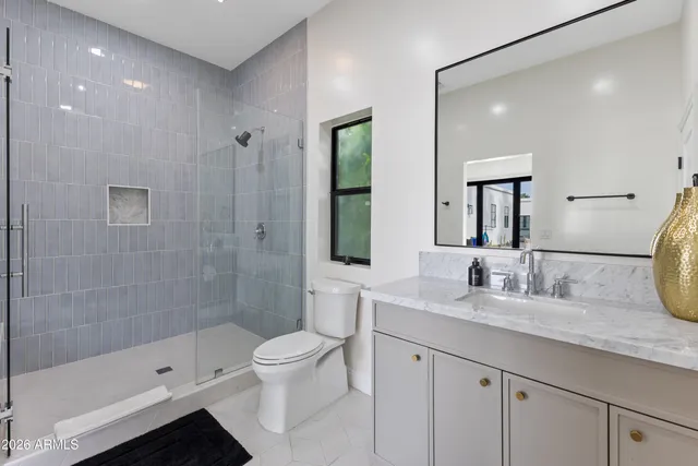 $3,300,000 | 5614 North 75th Place, Scottsdale, AZ 85250