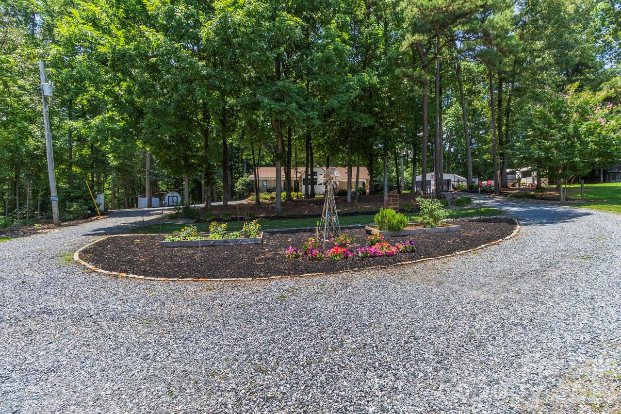 384 Rankin Hill Road Troutman, NC 28166 - Photo 43 of 48