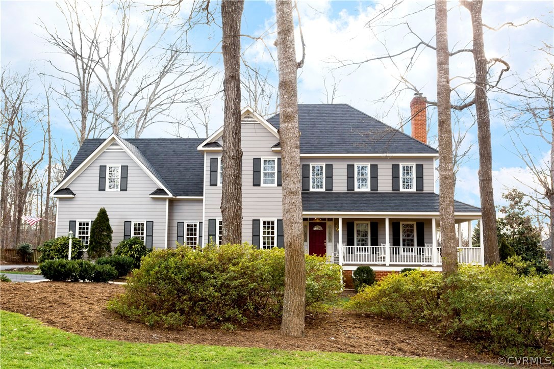 14411 Newgate Road Midlothian, VA 23113 - Photo 3 of 38 a front view of a residential houses with yard and green space