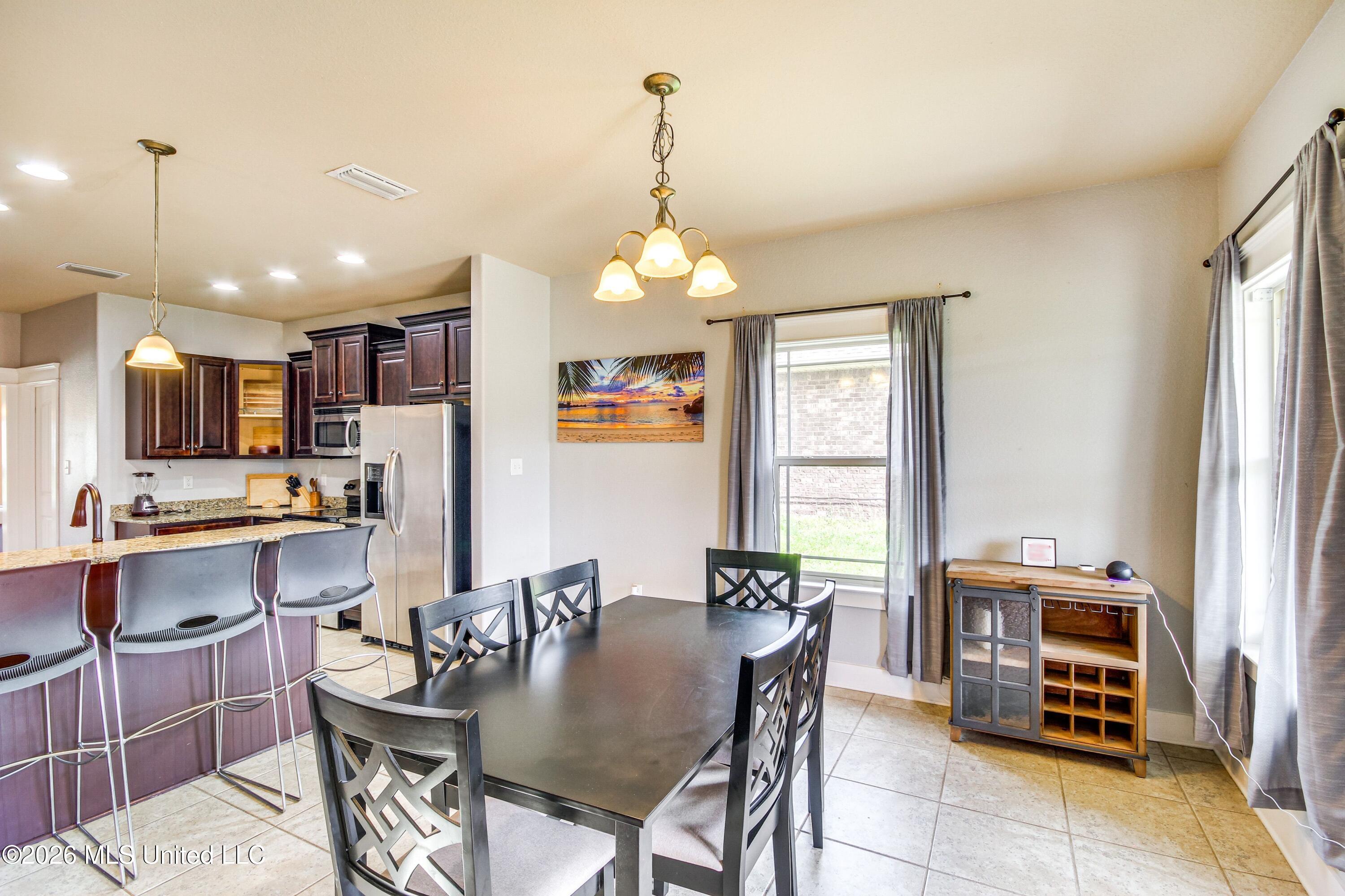 10280 Hutter Road Gulfport, MS 39503 - Photo 6 of 32 1000004278