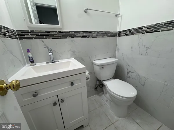 $469,000 | 349 Reneau Way, Herndon, VA 20170