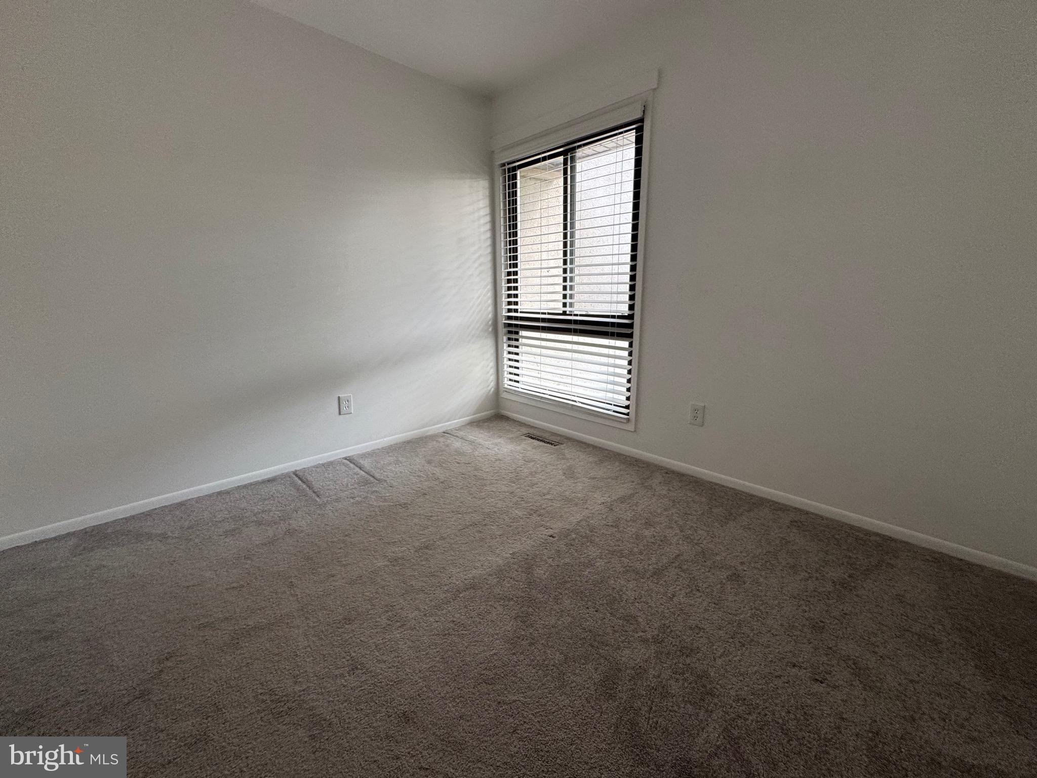 349 Reneau Way Herndon, VA 20170 - Photo 30 of 41