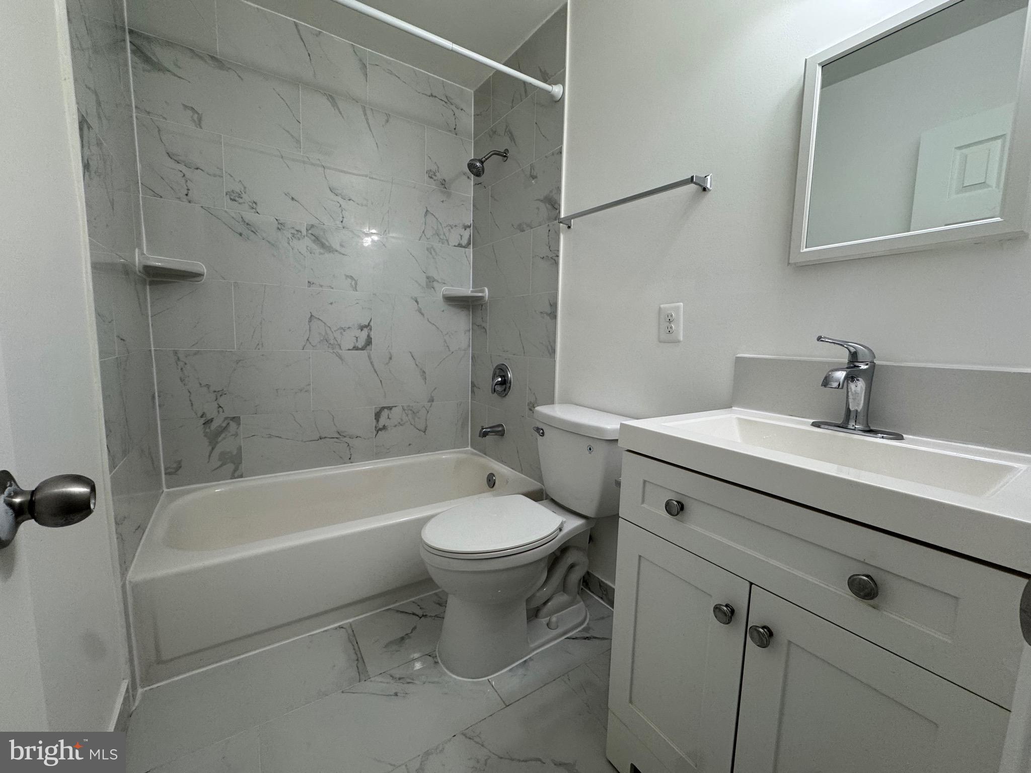 349 Reneau Way Herndon, VA 20170 - Photo 35 of 41