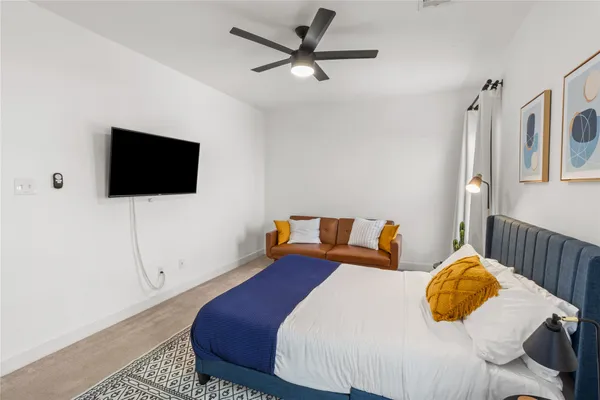 $2,100 | 4505 Gano Street, Houston, TX 77009