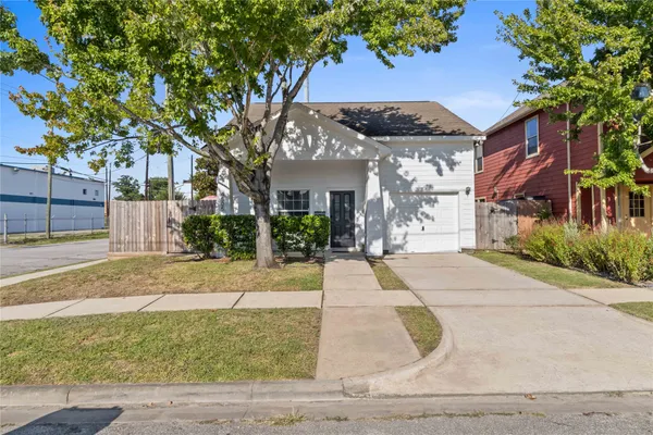 $2,100 | 4505 Gano Street, Houston, TX 77009