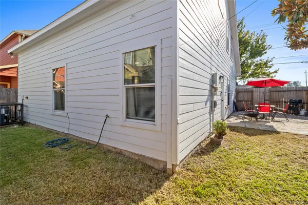 $2,100 | 4505 Gano Street, Houston, TX 77009