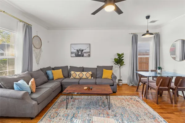 $2,100 | 4505 Gano Street, Houston, TX 77009