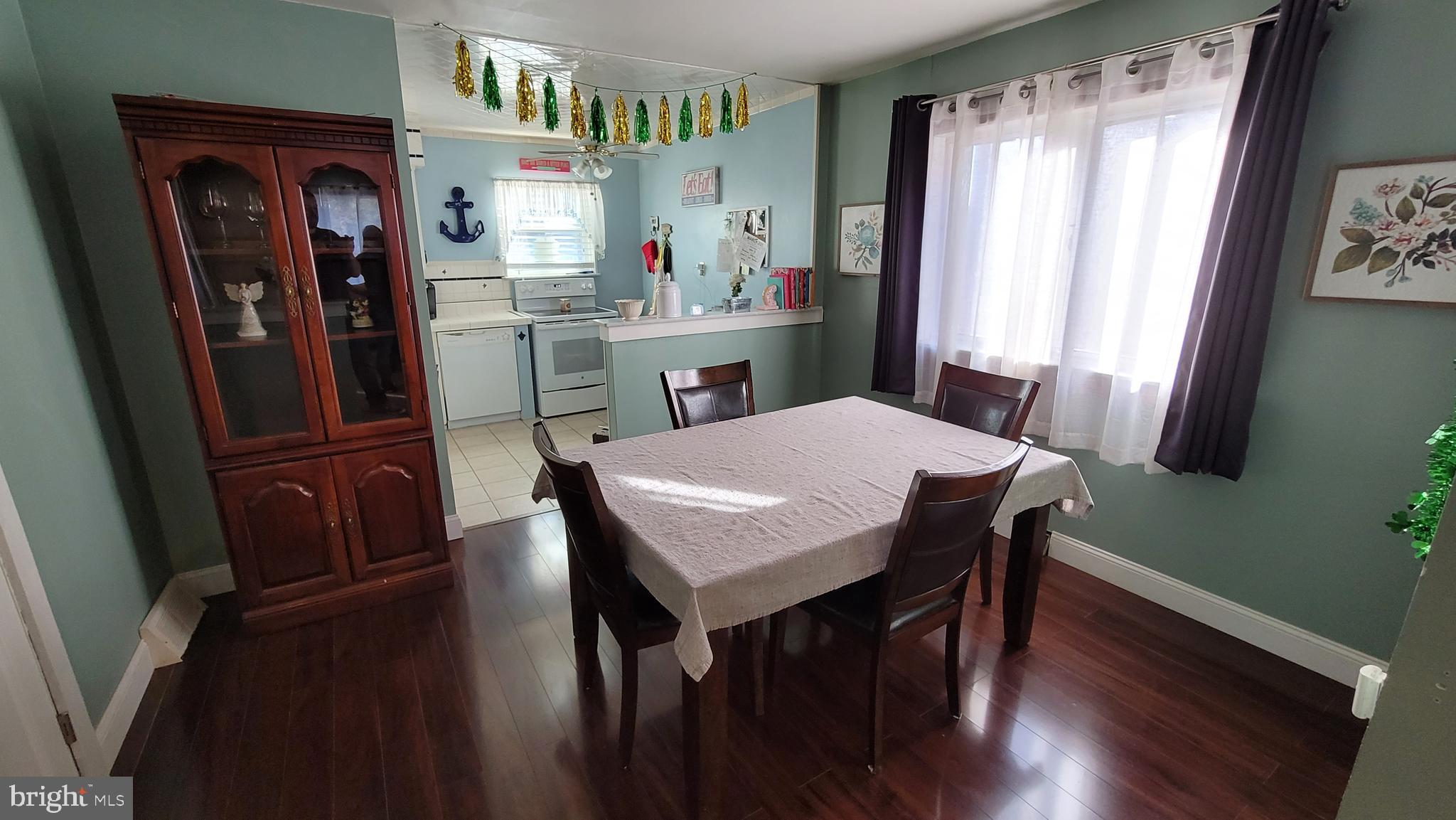 3809 Charteris Road Philadelphia, PA 19154 - Photo 7 of 13 Gallery Image 7