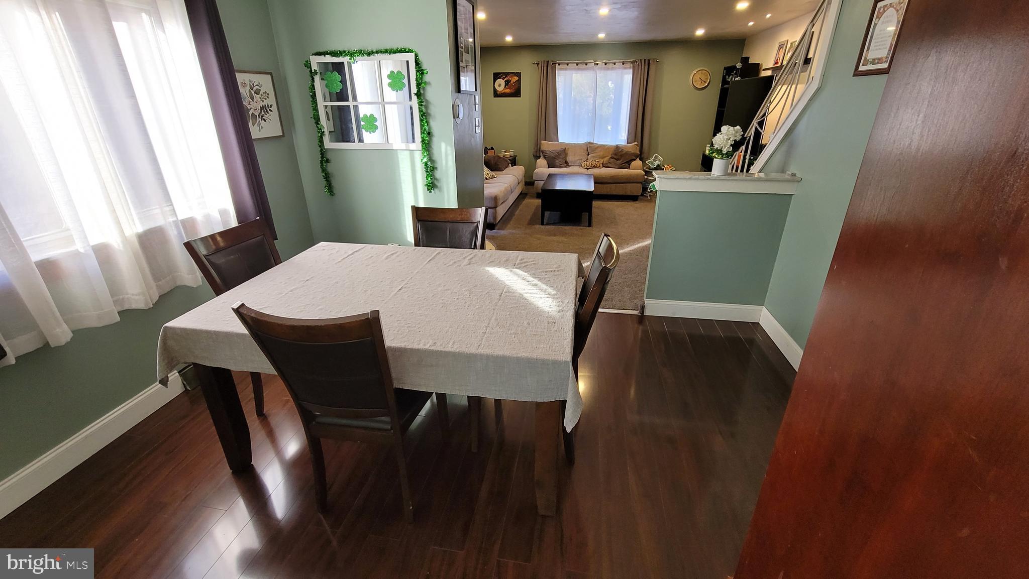 3809 Charteris Road Philadelphia, PA 19154 - Photo 8 of 13 Gallery Image 8
