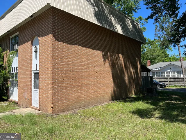 a backyard of a house