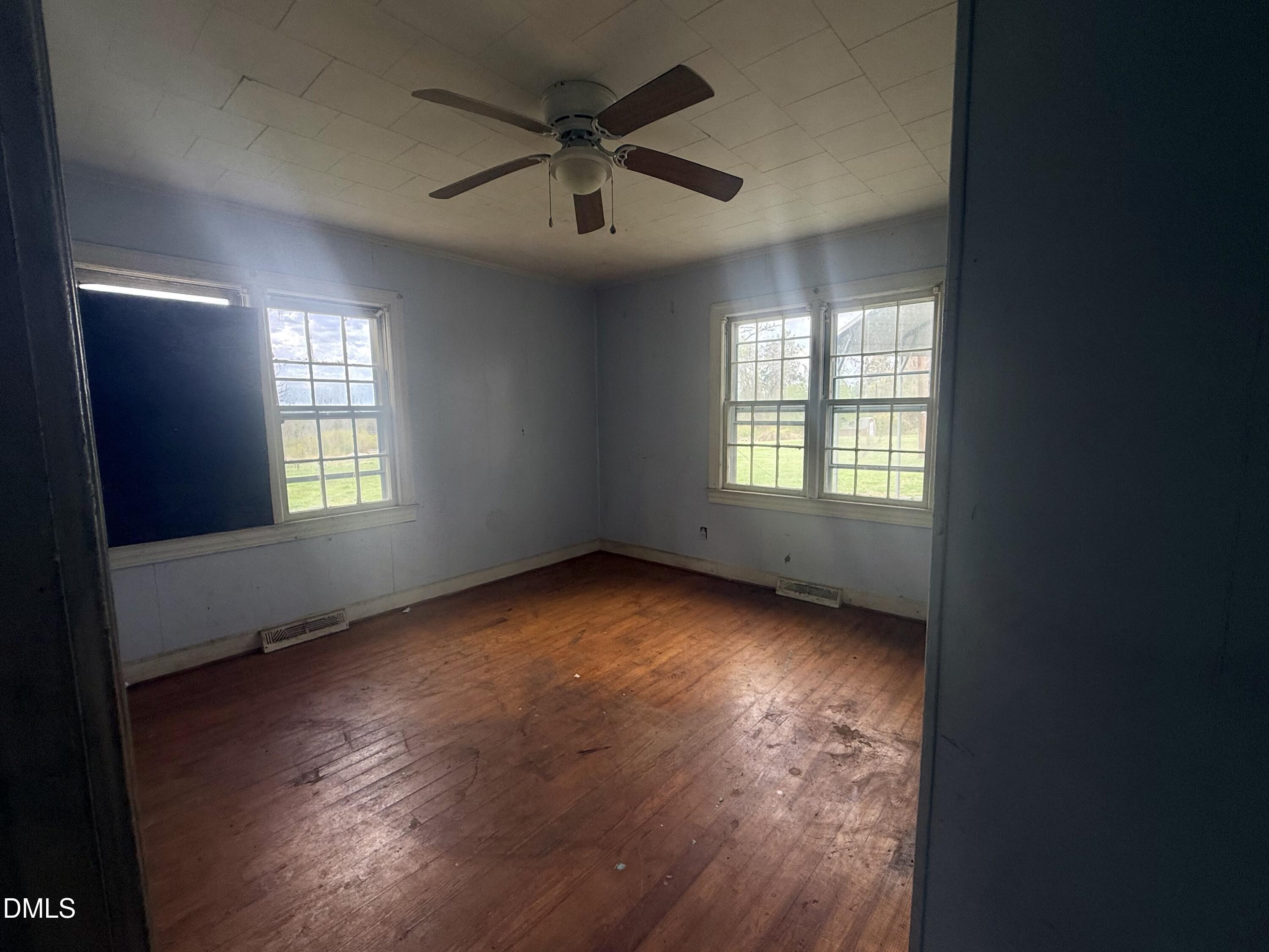 6439 Boston Road Roxboro, NC 27574 - Photo 12 of 19 IMG_6689