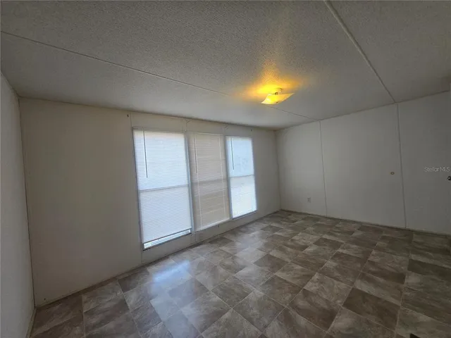 $1,300 | 6343 Beloit Avenue, Keystone Heights, FL 32656