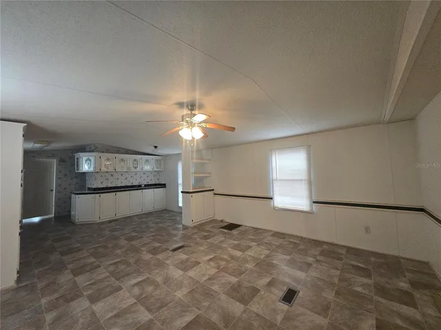 $1,300 | 6343 Beloit Avenue, Keystone Heights, FL 32656