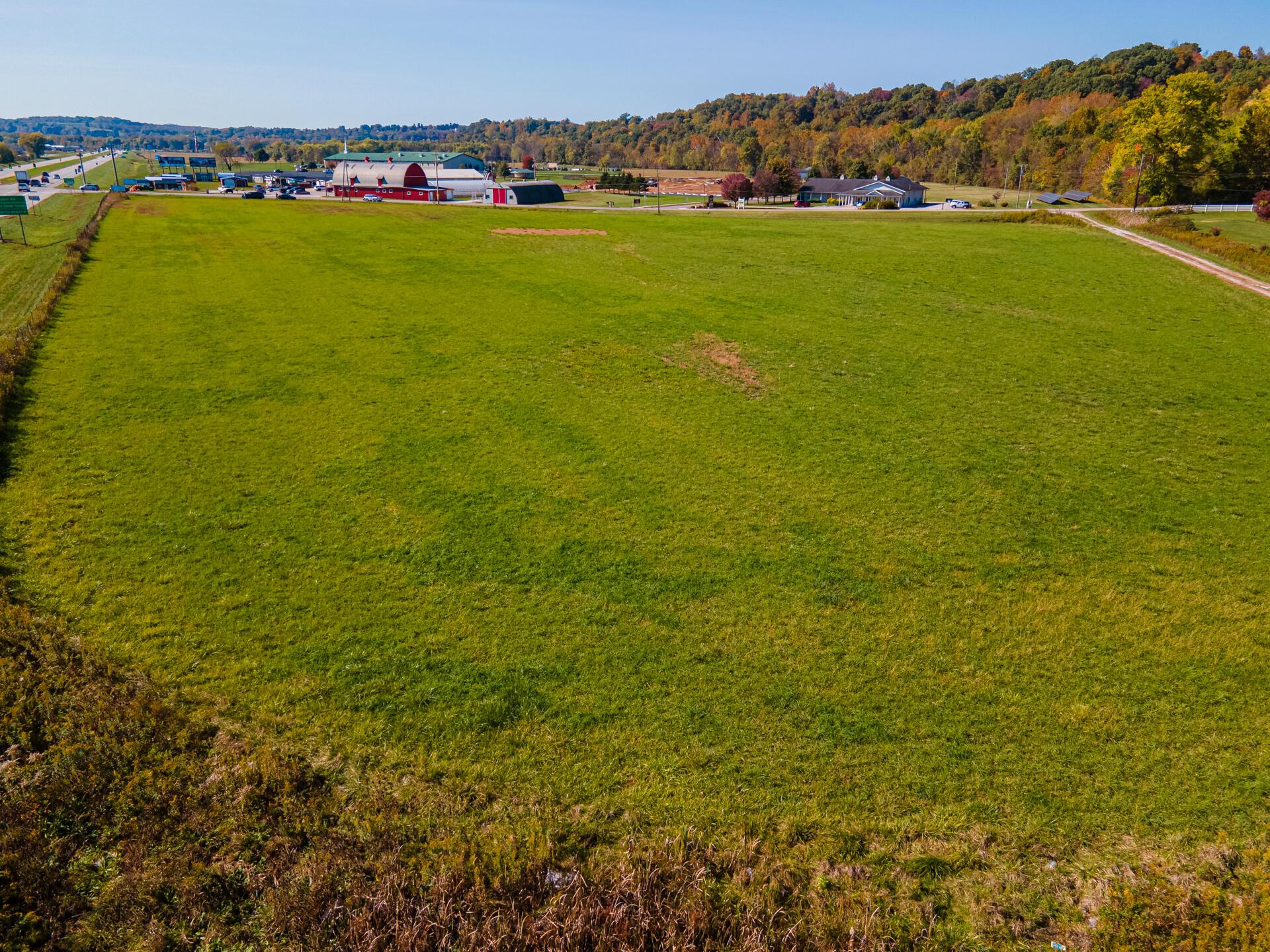 23900 Airport Road Coshocton, OH 43812 - Photo 6 of 9 IMG-9 (2)