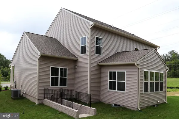 $625,000 | 5906 Hunt Weber Drive, Clinton, MD 20735