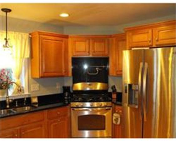 38 Acropolis Road Lowell, MA 01854 - Photo 11 of 24 Gallery Image 11