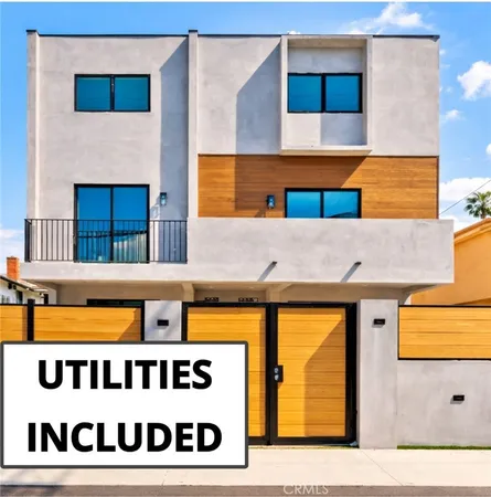 $3,950 | 6128 Hazeltine Avenue, Van Nuys, CA 91401
