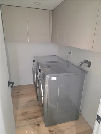$3,950 | 6128 Hazeltine Avenue, Van Nuys, CA 91401