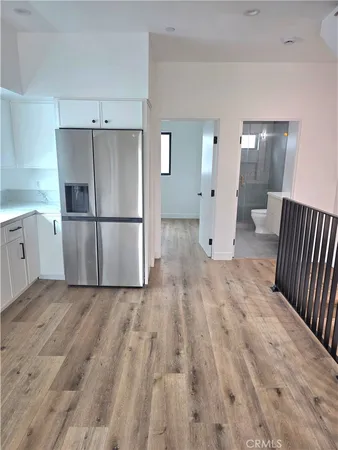 $3,950 | 6128 Hazeltine Avenue, Van Nuys, CA 91401